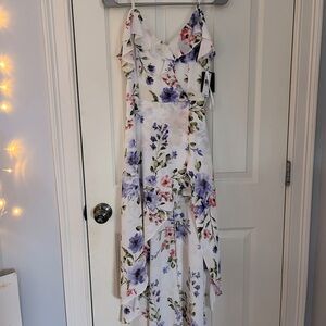 a beautiful short-to-long dress with shorts built in. size small